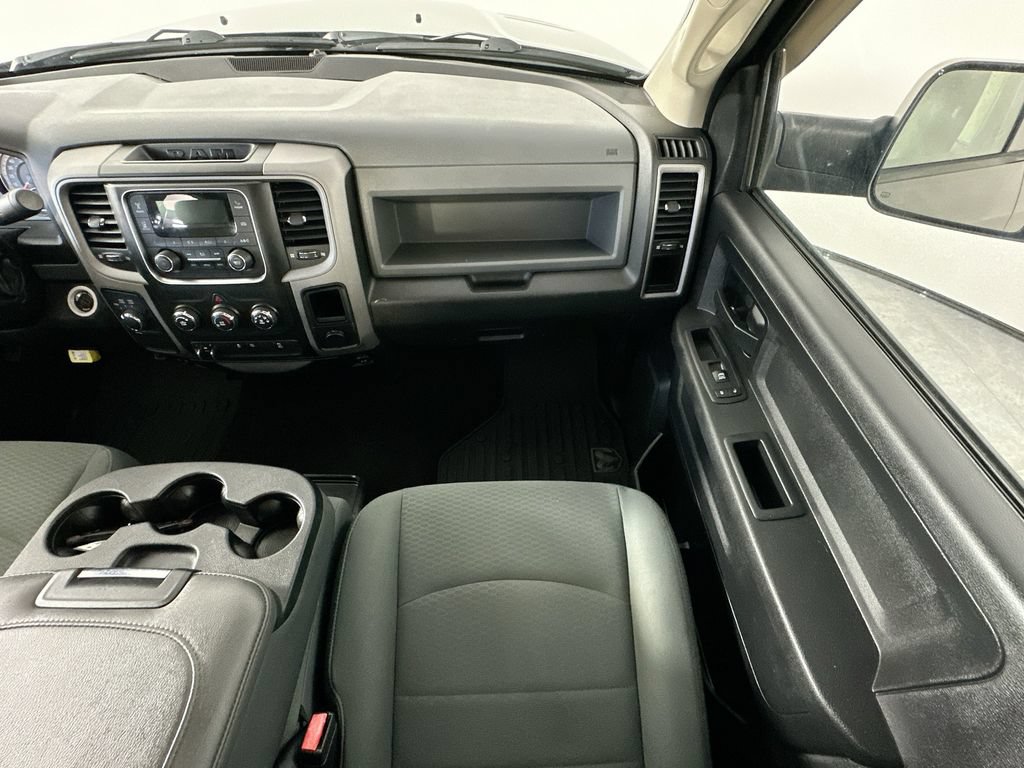 Used 2016 RAM 2500 Tradesman w/ Chrome Appearance Group AWD/4WD image 11
