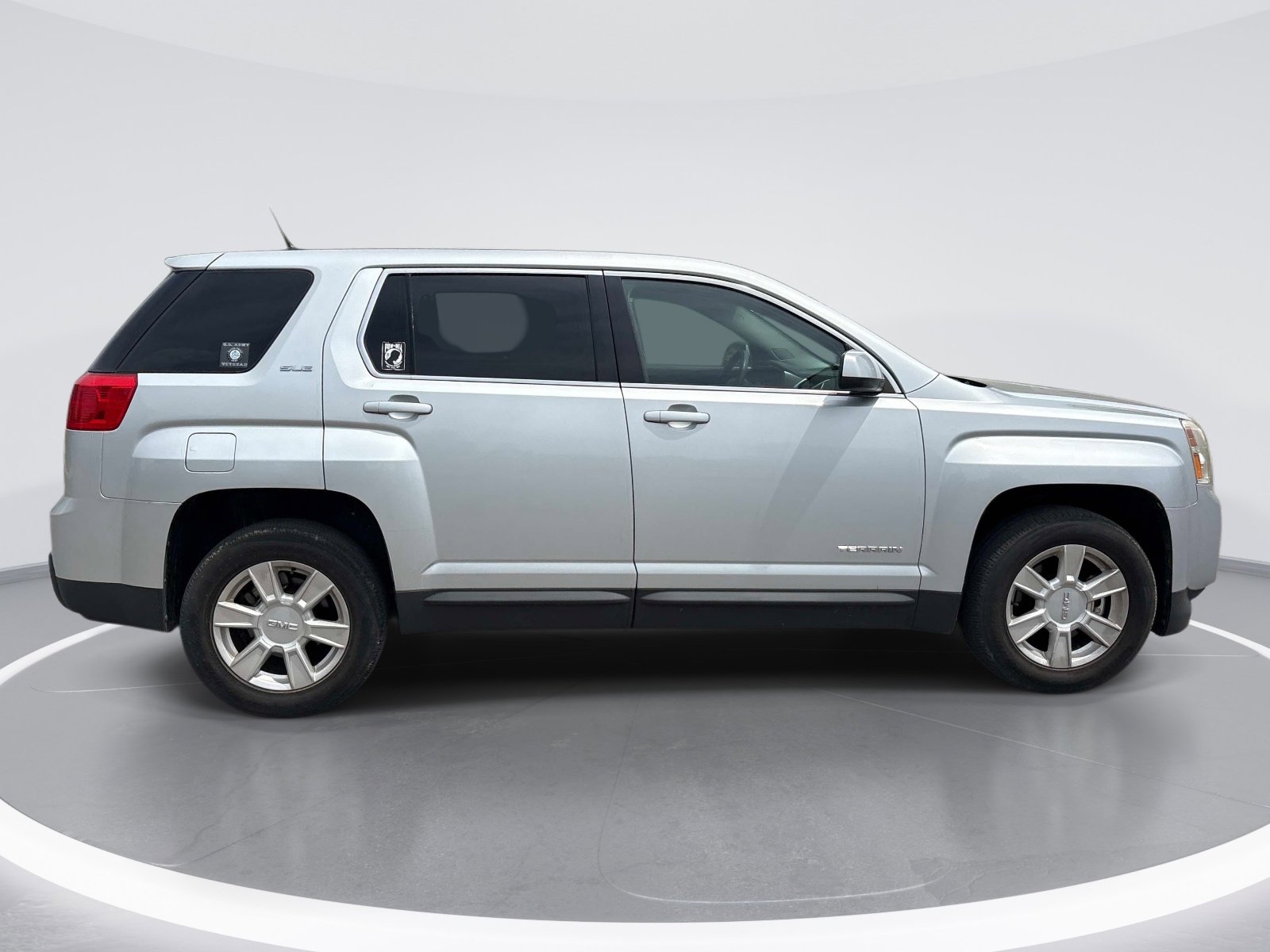 Used 2013 GMC Terrain SLE FWD image 9