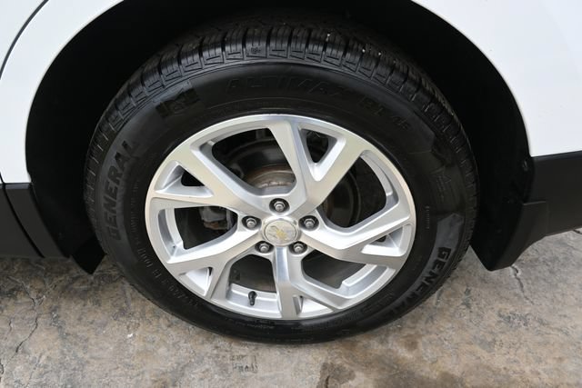 Used 2018 Chevrolet Equinox Premier AWD/4WD image 13