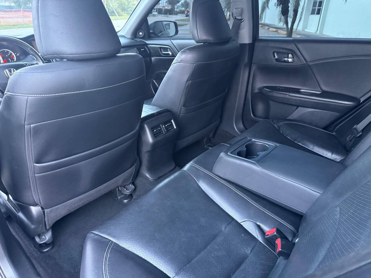Used 2015 Honda Accord EX-L image 11
