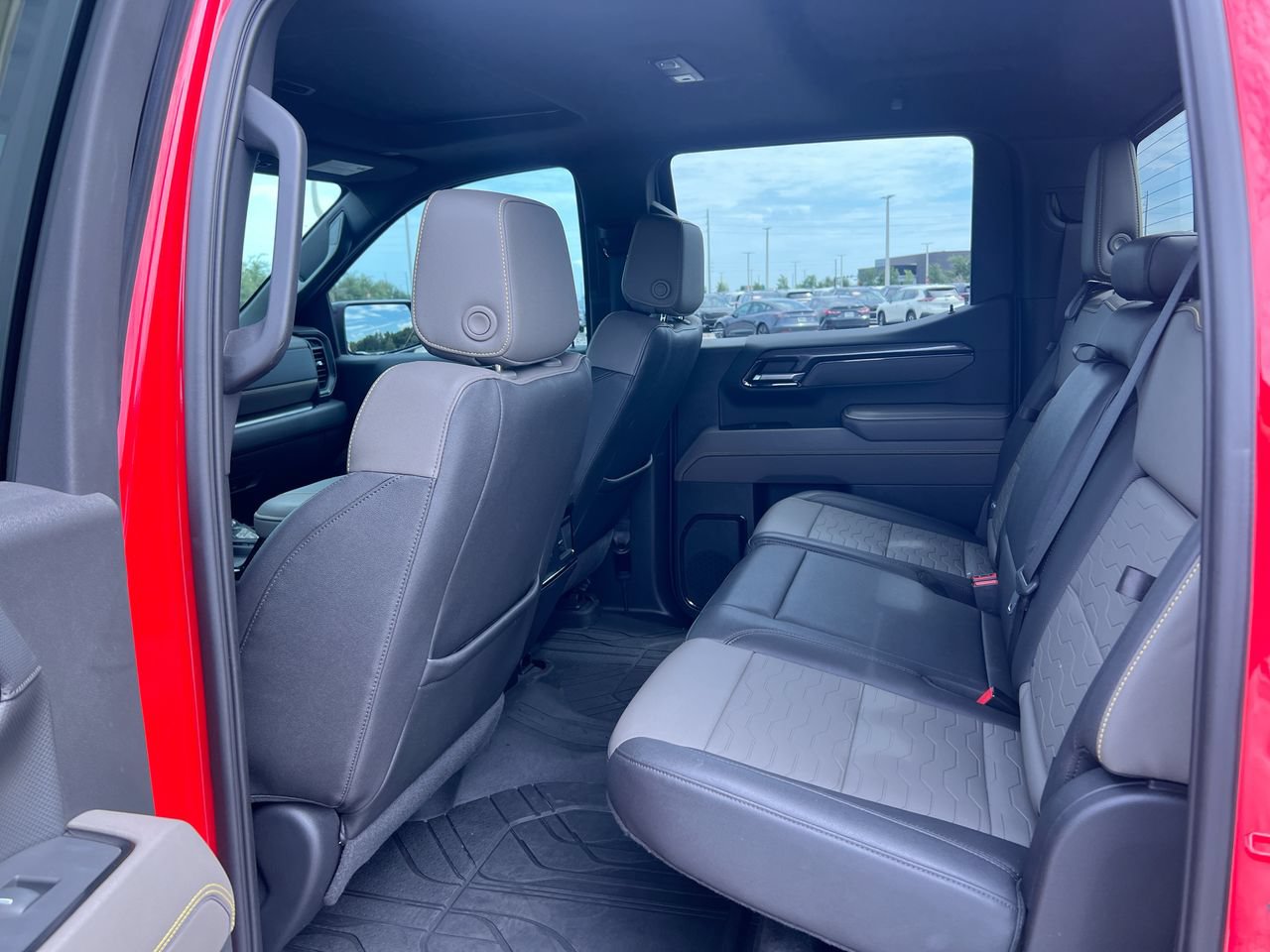 Used 2023 Chevrolet Silverado 1500 ZR2 AWD/4WD image 26