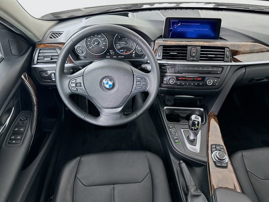 Used 2013 BMW 328i xDrive Sedan AWD/4WD image 23