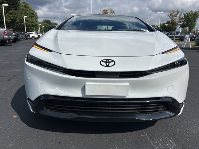 New 2026 Toyota Prius Plug-In Hybrid image 2