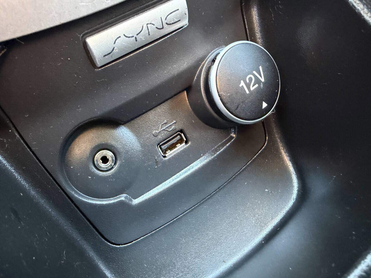 Used 2017 Ford Fiesta SE image 21