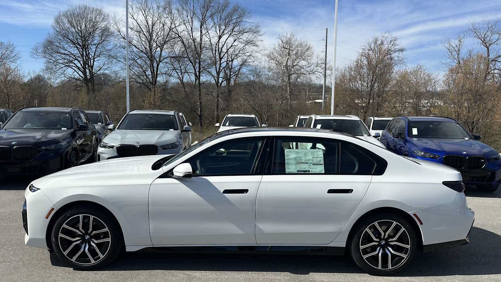New 2026 BMW 740i xDrive w/ Premium Package AWD/4WD image 6