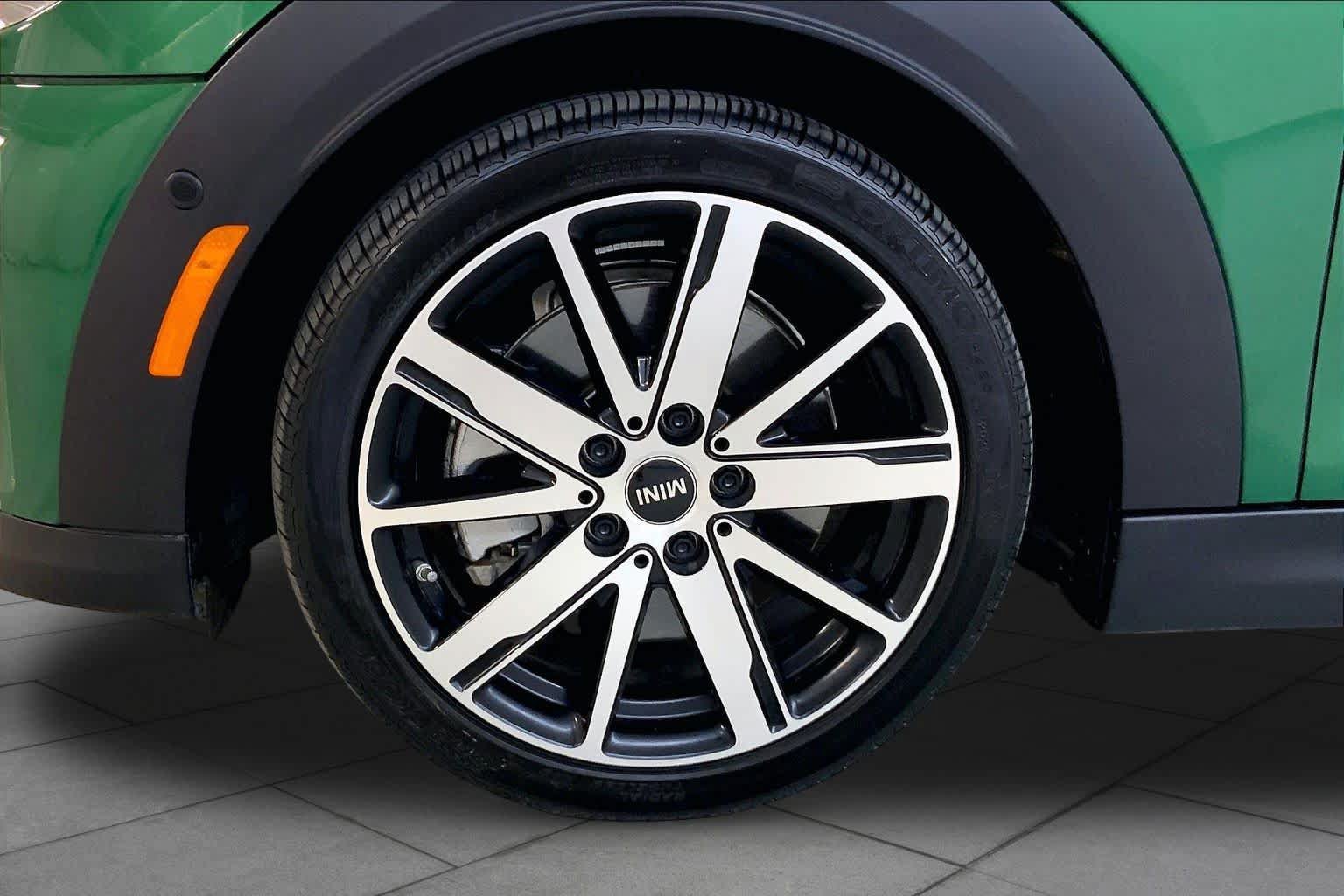 Used 2024 MINI Cooper S FWD image 10