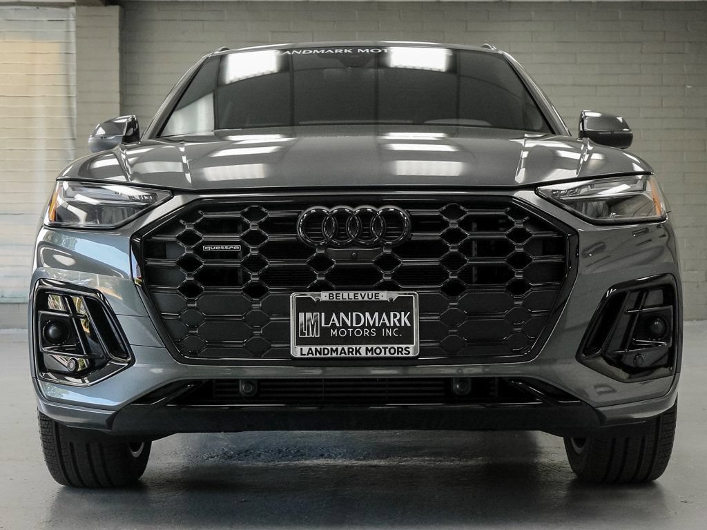 Used 2024 Audi Q5 e Premium Plus w/ Premium Plus Package AWD/4WD image 5