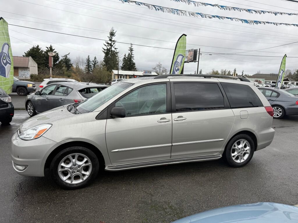 Used 2005 Toyota Sienna XLE Limited image 4