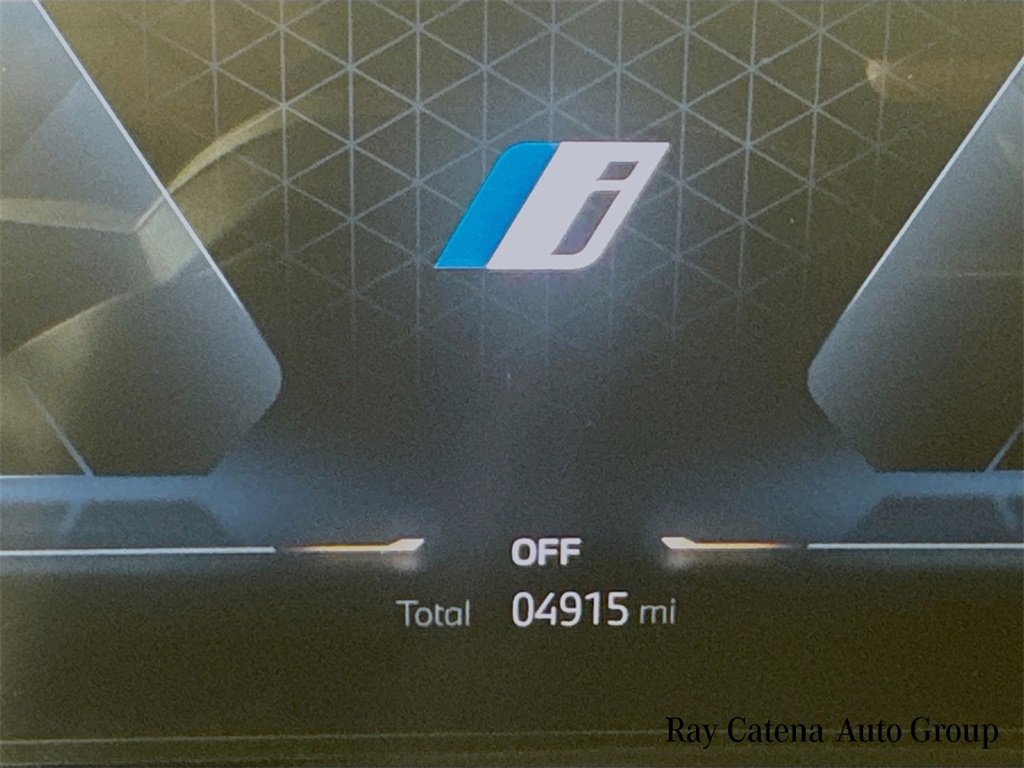 Used 2025 BMW iX xDrive50 w/ Premium Package image 12