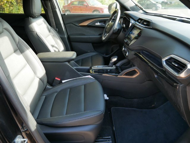 Used 2023 Chevrolet TrailBlazer ACTIV w/ Convenience Package AWD/4WD image 8