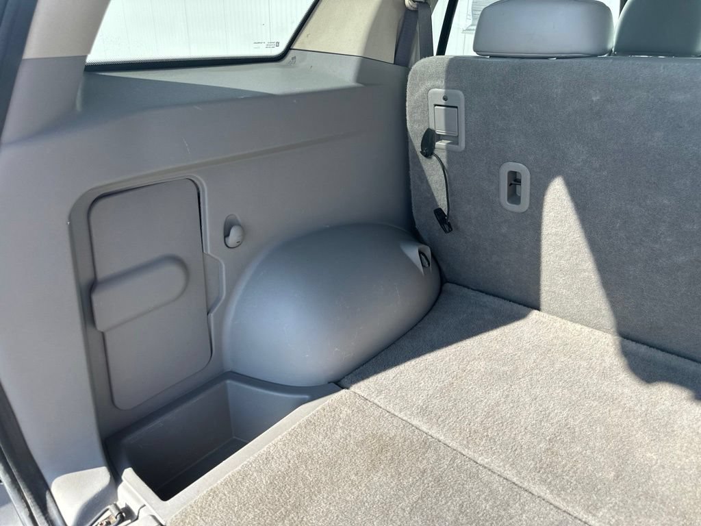 Used 2004 Saturn Vue AWD V6 image 21