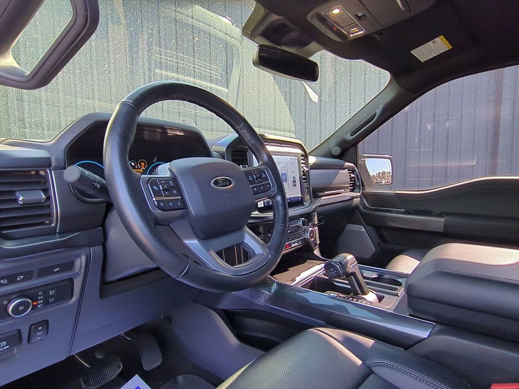 Certified 2022 Ford F150 Lariat w/ Equipment Group 502A High image 13