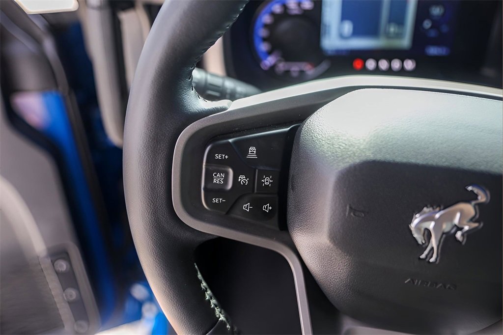 Used 2024 Ford Bronco Outer Banks image 14