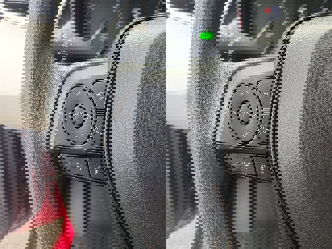 Used 2023 Toyota Corolla LE image 19