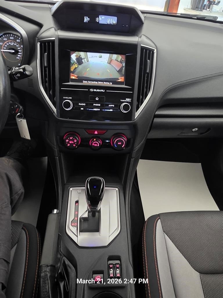 Used 2018 Subaru Crosstrek 2.0i Premium w/ Eyesight System image 16