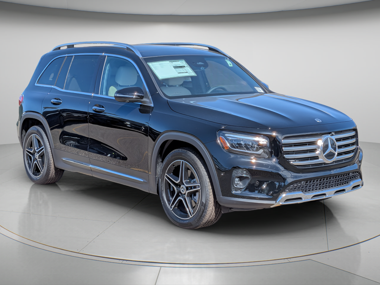 New 2026 Mercedes-Benz GLB 250