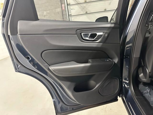Used 2025 Volvo XC60 B5 Plus w/ Protection Package Premier image 13