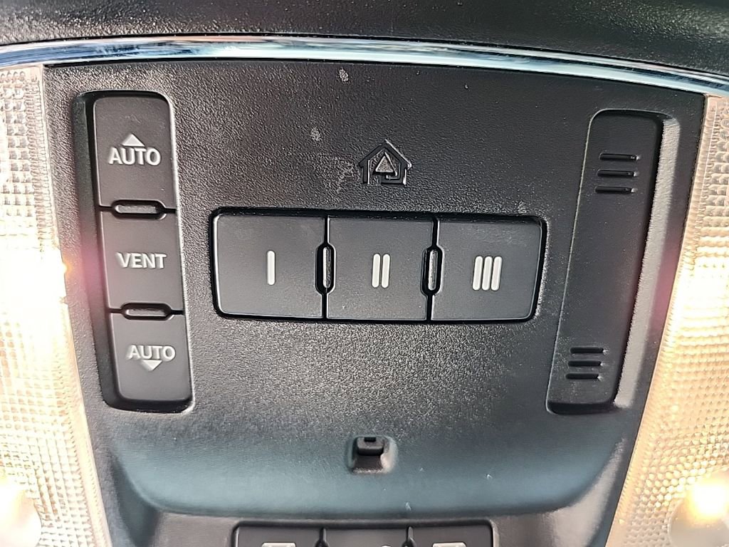 Certified 2020 Jeep Grand Cherokee Altitude AWD/4WD image 37