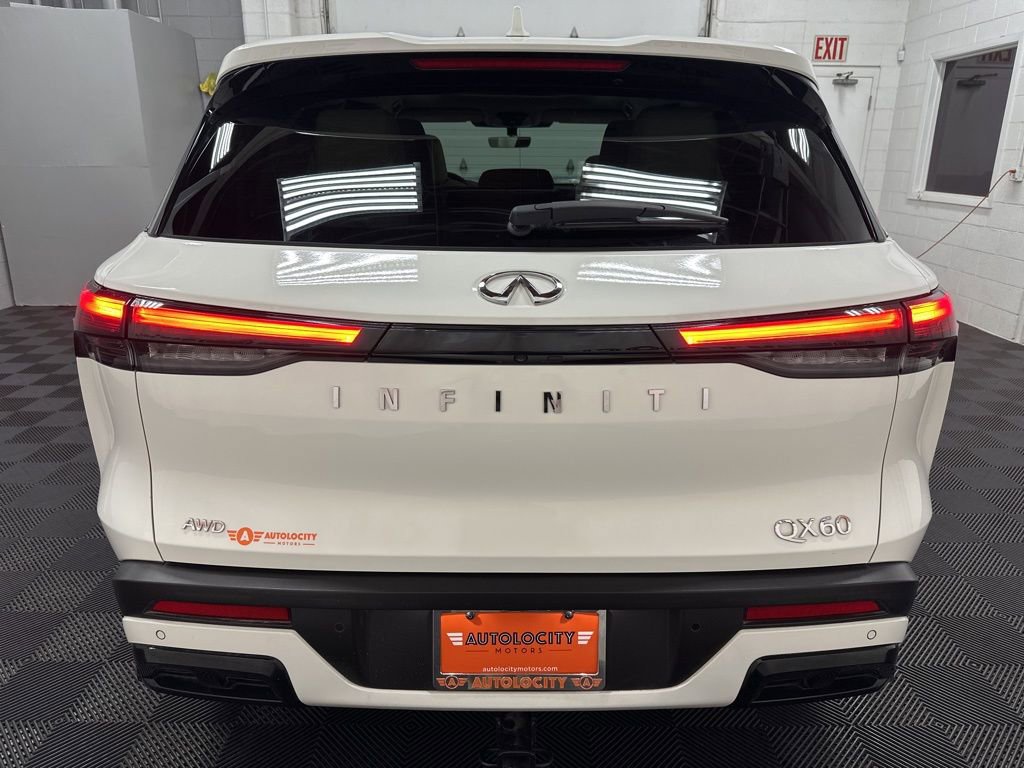 Used 2024 INFINITI QX60 Pure image 9