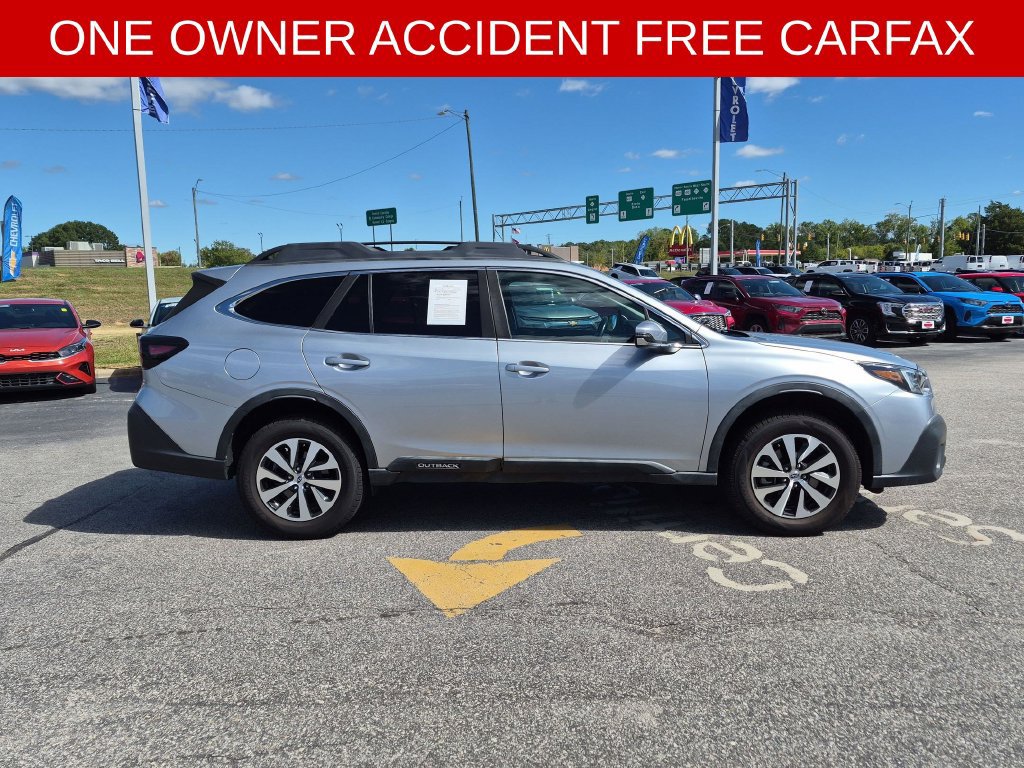 Used 2020 Subaru Outback Premium AWD/4WD image 3