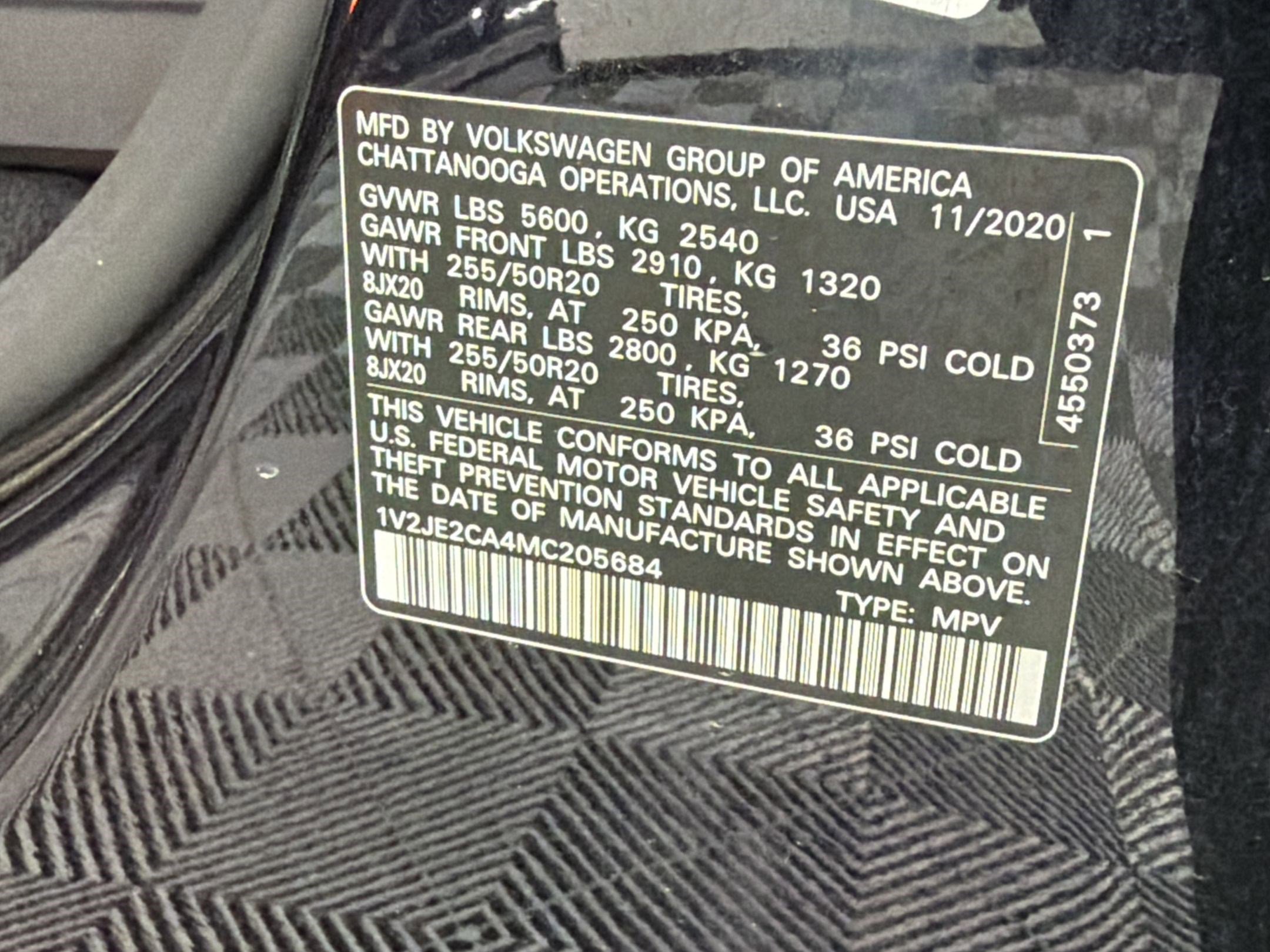 Used 2021 Volkswagen Atlas Cross Sport SE image 18