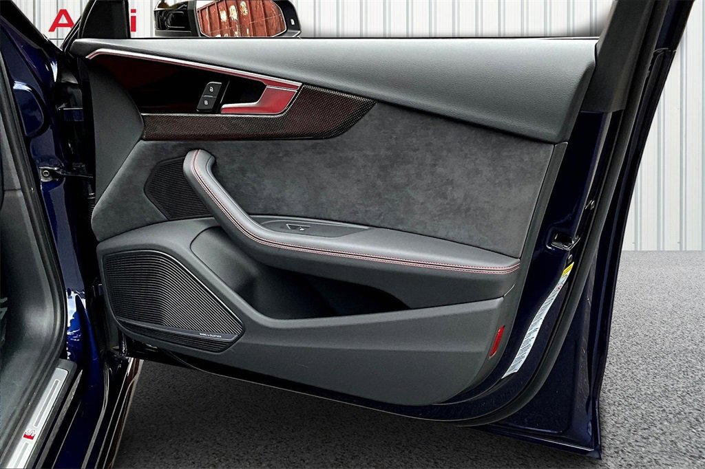 Used 2023 Audi S4 Premium Plus image 28