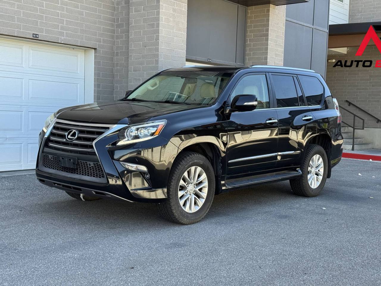 Used 2014 Lexus GX 460 w/ Premium Package