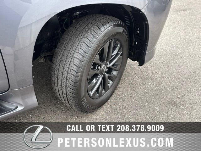 Used 2023 Lexus GX 460 Premium w/ Premium Package AWD/4WD image 11