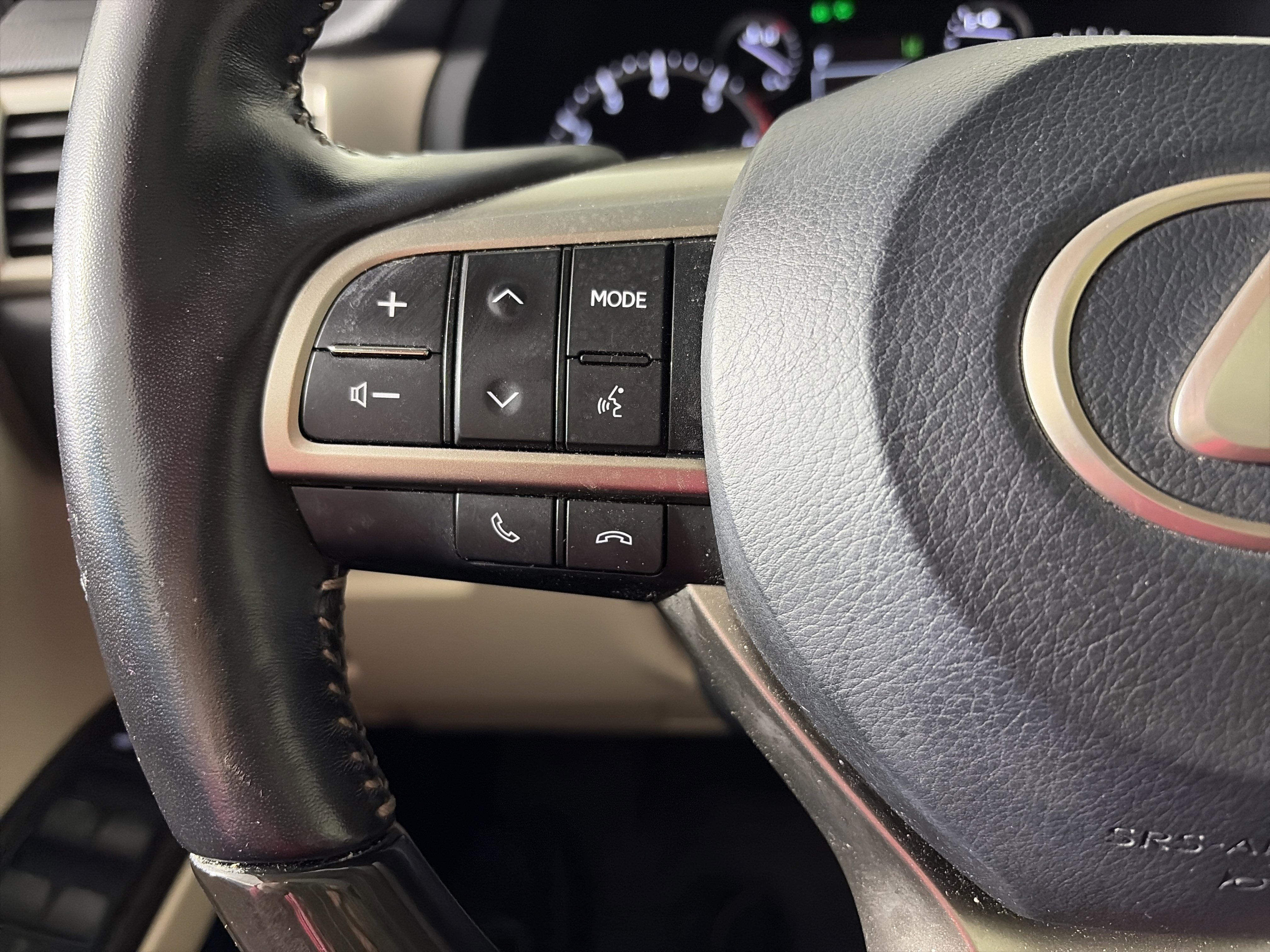 Used 2021 Lexus GX 460 Luxury w/ Sport Design Package image 16