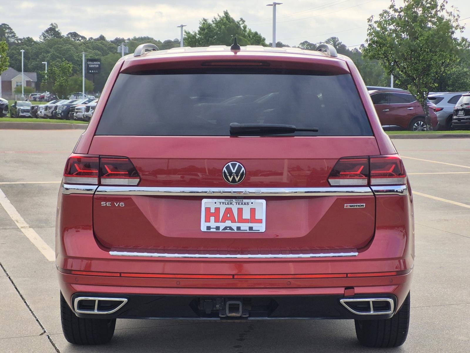 Used 2021 Volkswagen Atlas SE w/ Towing Package AWD/4WD image 5