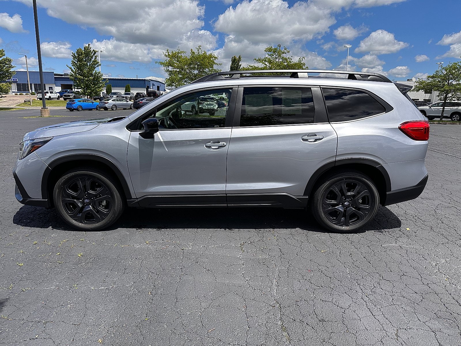 Certified 2025 Subaru Ascent Onyx Edition AWD/4WD image 6