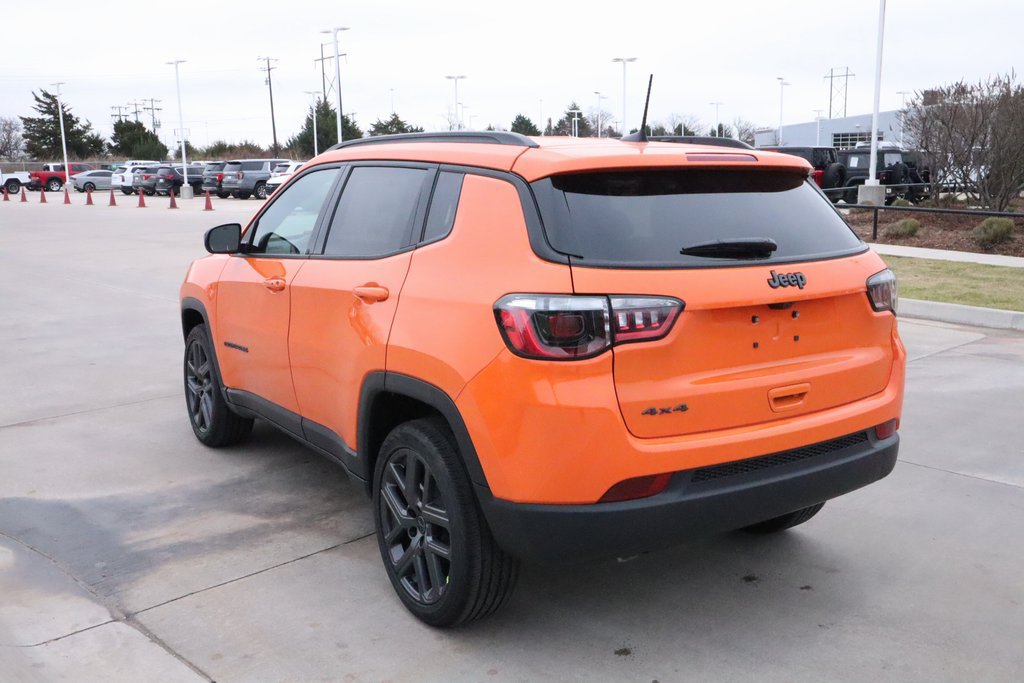 New 2026 Jeep Compass Latitude AWD/4WD image 22