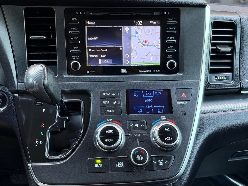 Used 2019 Toyota Sienna SE w/ SE Preferred Package FWD image 37