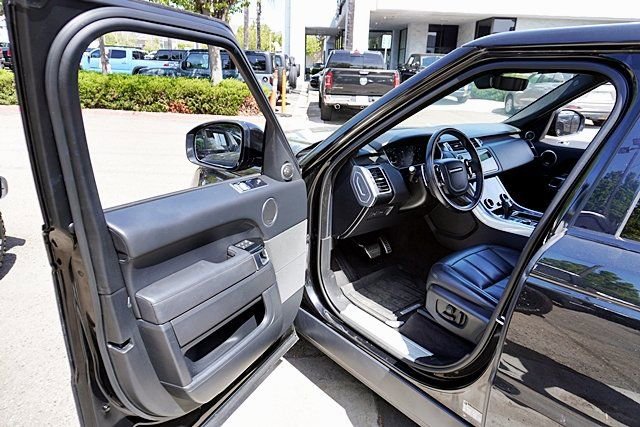 Used 2022 Land Rover Range Rover Sport HSE Silver Edition image 40