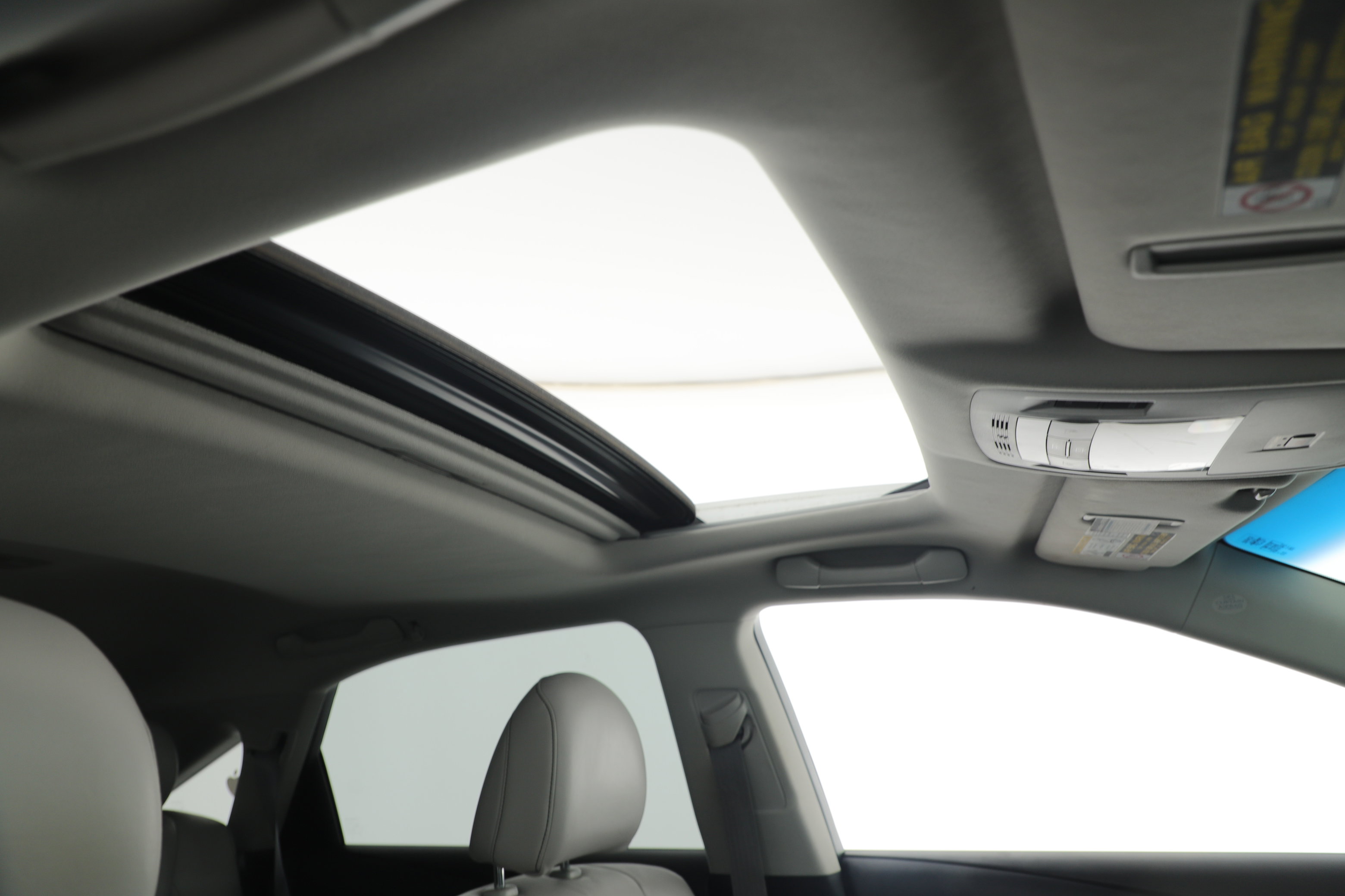 Used 2014 Lexus RX 450h FWD image 14