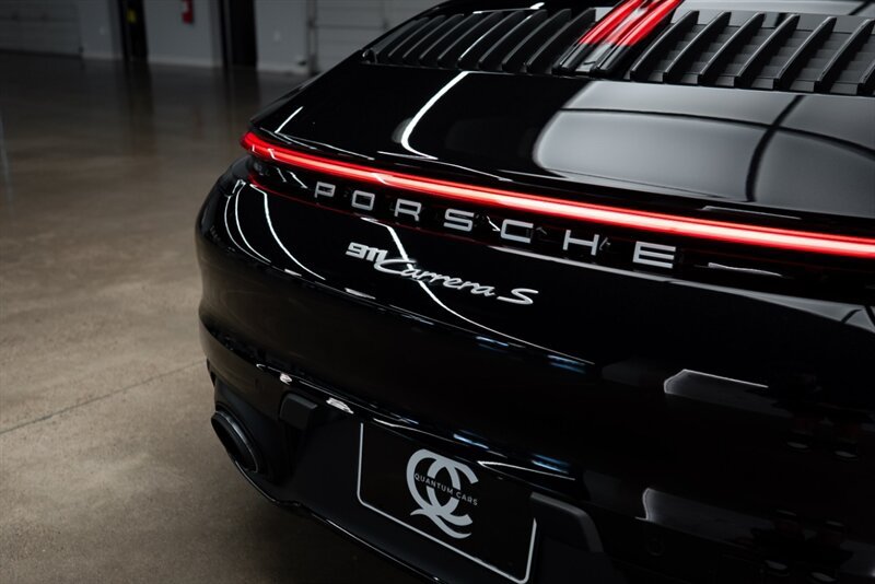Used 2023 Porsche 911 Carrera S RWD image 38