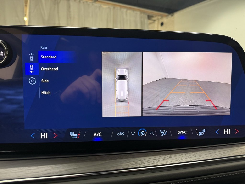 New 2026 Chevrolet Tahoe Z71 w/ Z71 Off-Road Package image 31