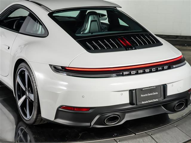 Used 2025 Porsche 911 Carrera image 30