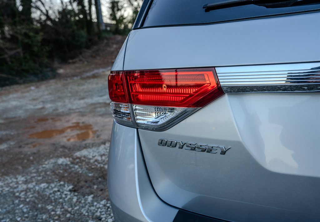 Used 2015 Honda Odyssey EX-L image 10