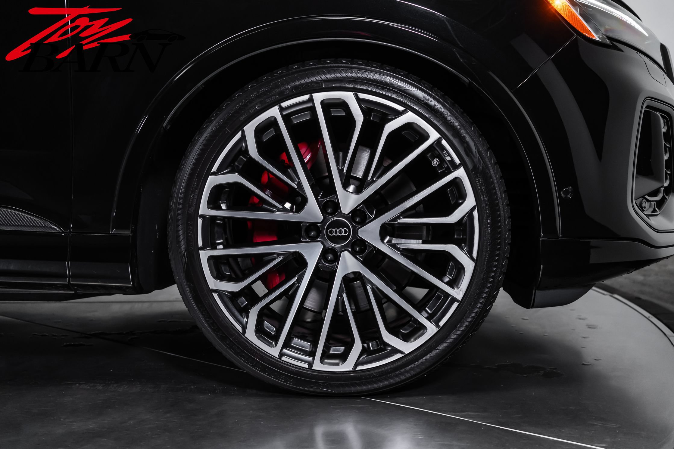 Used 2025 Audi SQ7 Prestige AWD/4WD image 13