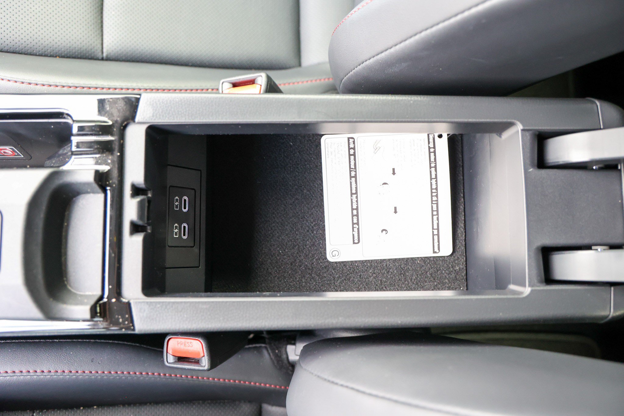 Certified 2026 Toyota Prius Plug-In Hybrid FWD image 29