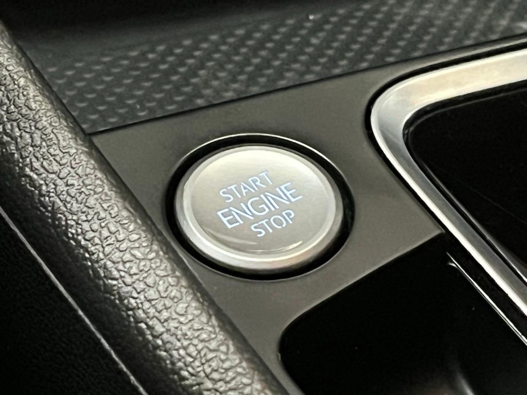 Used 2020 Volkswagen Jetta GLI Autobahn image 15