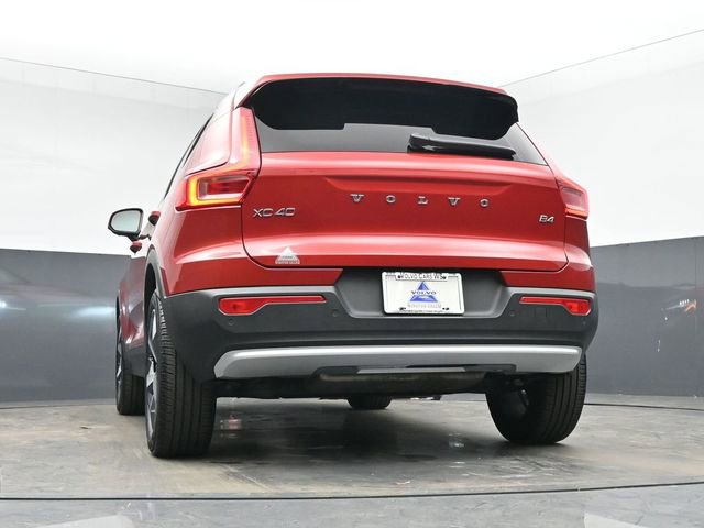 Used 2023 Volvo XC40 B4 Plus w/ Driver Assist Package FWD image 42