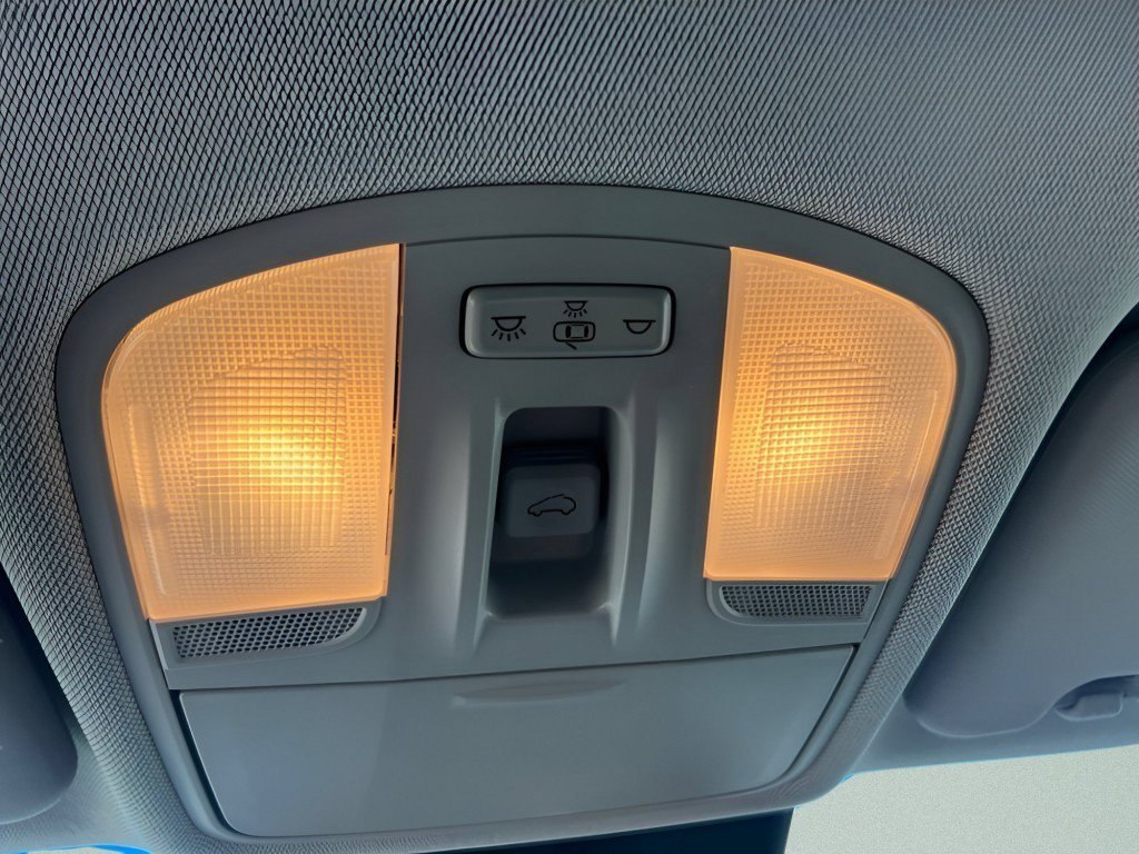 Used 2021 Hyundai Kona Limited AWD/4WD image 20