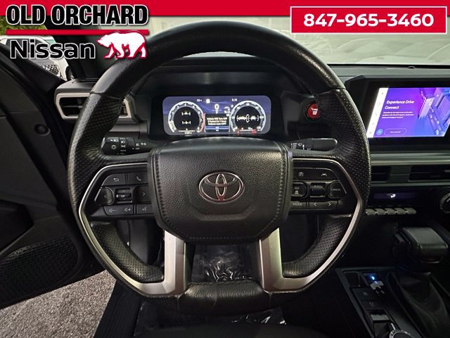 Used 2025 Toyota Tacoma TRD Sport AWD/4WD image 22