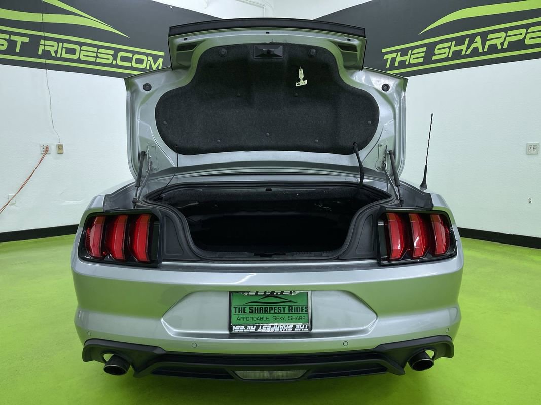 Used 2023 Ford Mustang Premium image 9