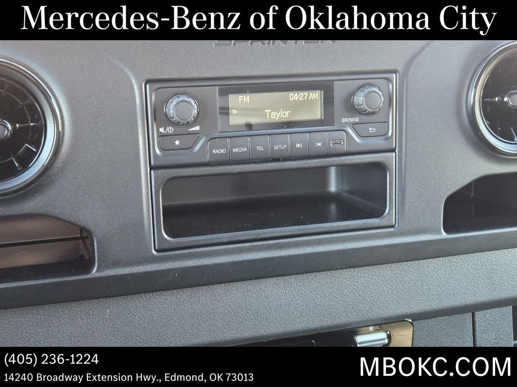 Used 2025 Mercedes-Benz Sprinter 2500 image 18