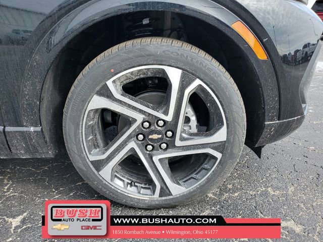 New 2026 Chevrolet Equinox EV LT image 5