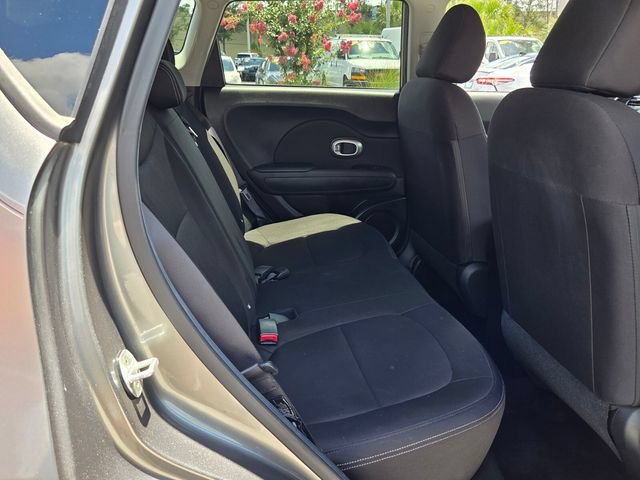 Used 2016 Kia Soul FWD image 16