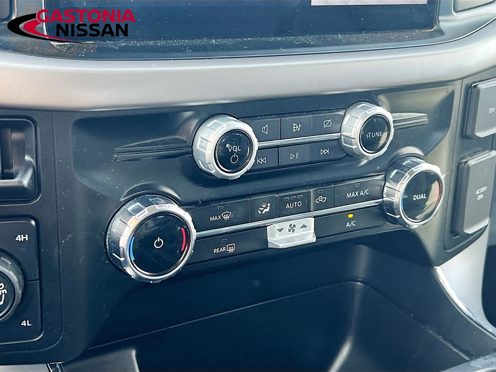 Used 2024 Ford F150 XLT w/ Mobile Office Package image 21